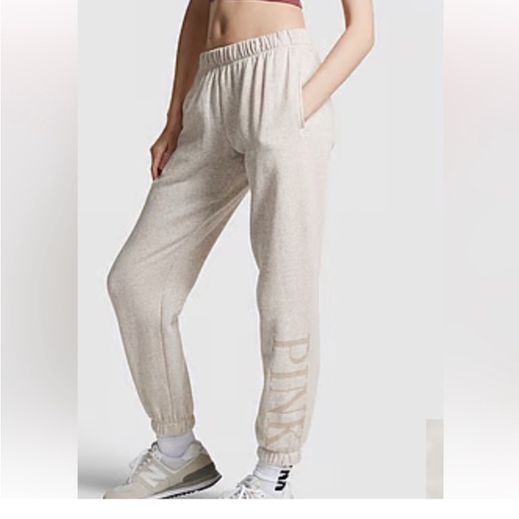 NEW EVERDAY FULL ZIP HOODIE SET IN HEATHER OATMEAL BOTH SIZE LARGE - Picture 3 of 7